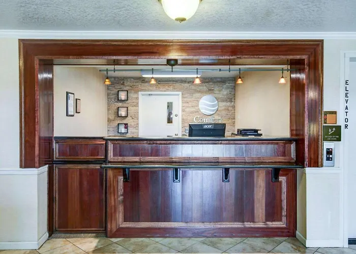 Comfort Inn Redding Near I-5